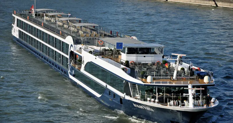LLV River Cruise
